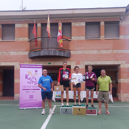 Ganadoras Absoluta Femenina Cross I Racimos